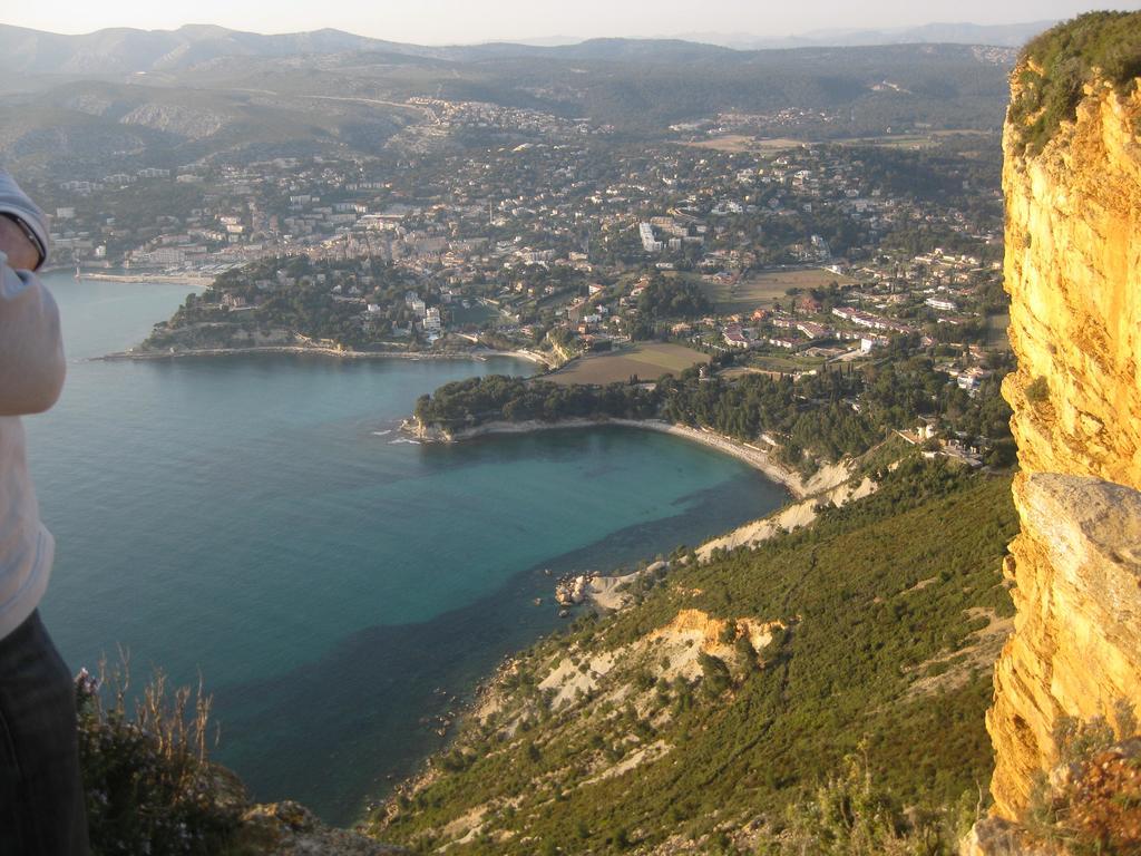 50M Plage T2 Grande Terrasse Vue Mer Climatise Piscine Chauffee, Parking Clos Gratuit Sanary-sur-Mer Exterior foto
